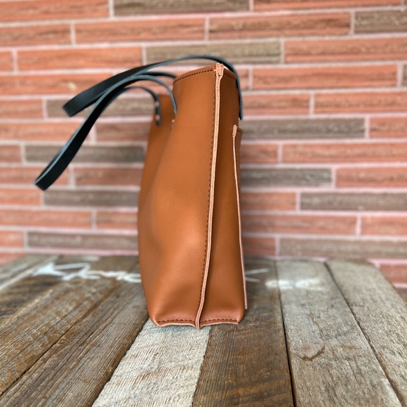 Handmade Leather Tote Bag - Picture 13 of 16
